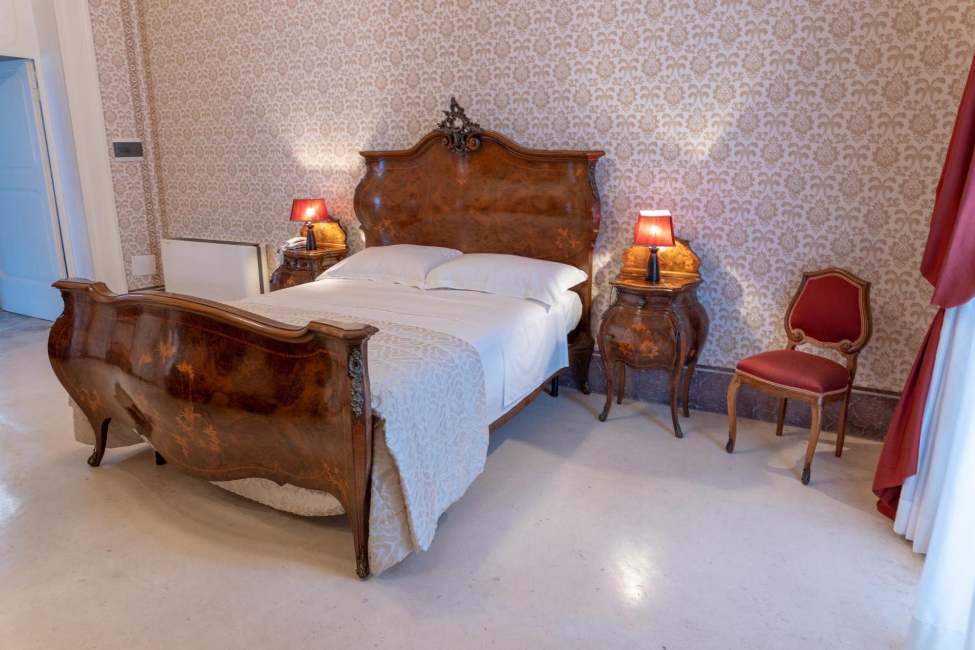 Hotel Il Cavaliere Al Borgo Antico Copertino Exterior foto